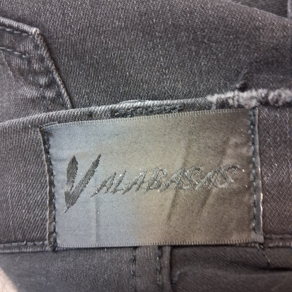 VALABASAS size 34 Sleek Black Distressed Skinny Jeans - Picture 3 of 17